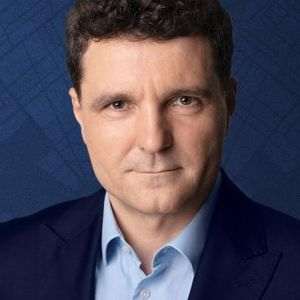 Preşedintele Nicuşor Dan trimite spre reexaminare Legea care priveşte prezenţa condamnatului la proces